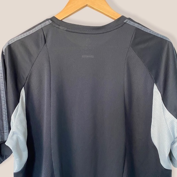 Adidas Men’s Athletic Short Sleeve Tee Large - Picture 6 of 8